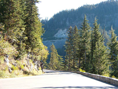 A rather picturesque blind right-hander; south of Rainier, Oregon